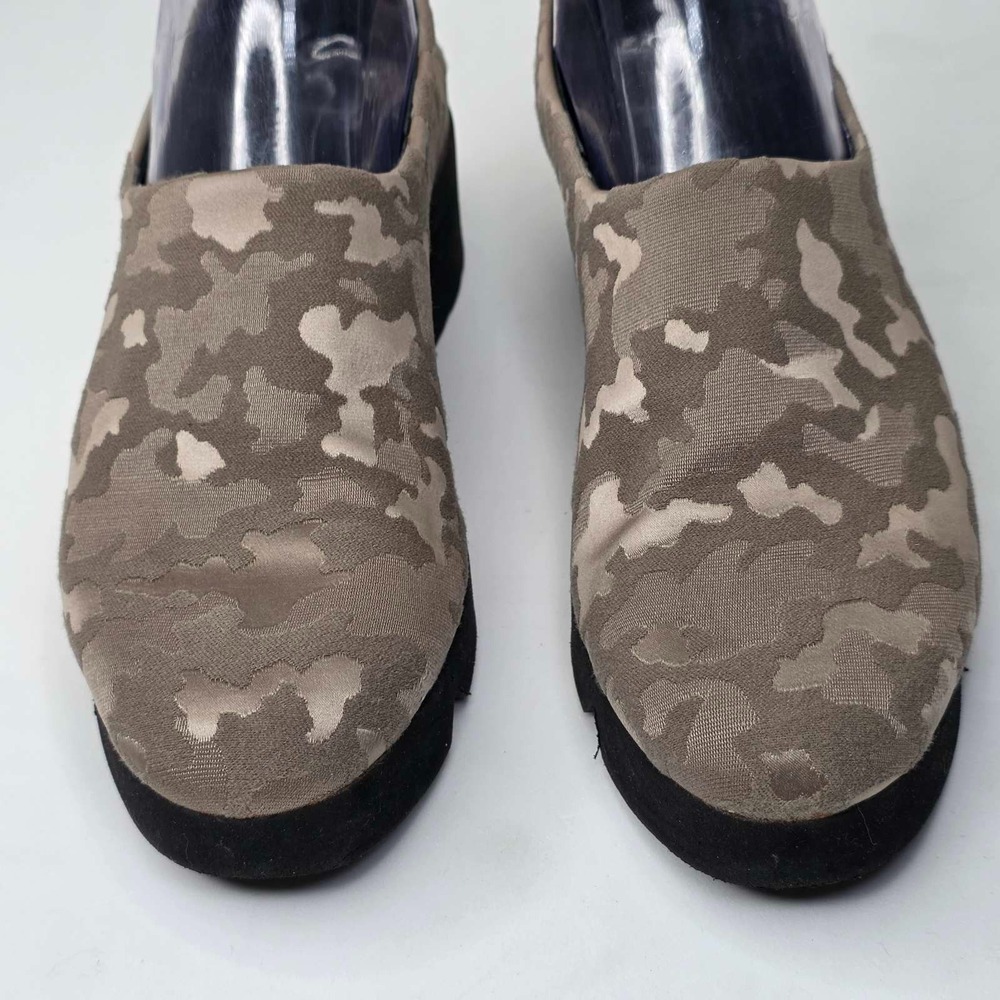 Thierry Rabotin Dream Women's Wedge Shoes Size 8 EU 38 Camo Fabric Slip On Italy - Picture 15 of 16